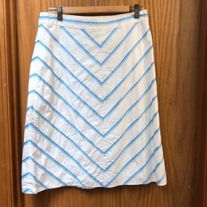 Ribbon embellished skirt